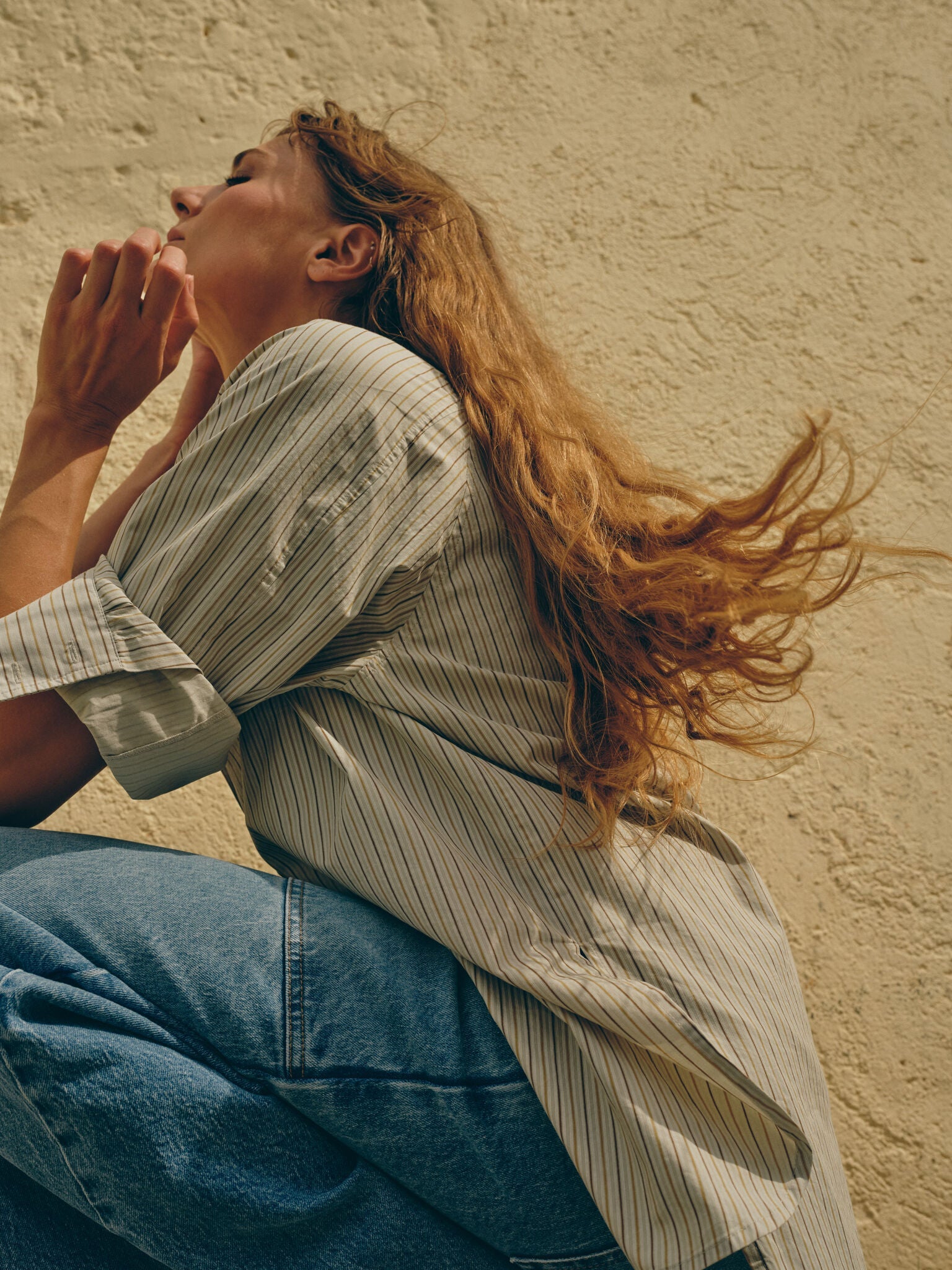 Modelshot / Misty Blue / Detail